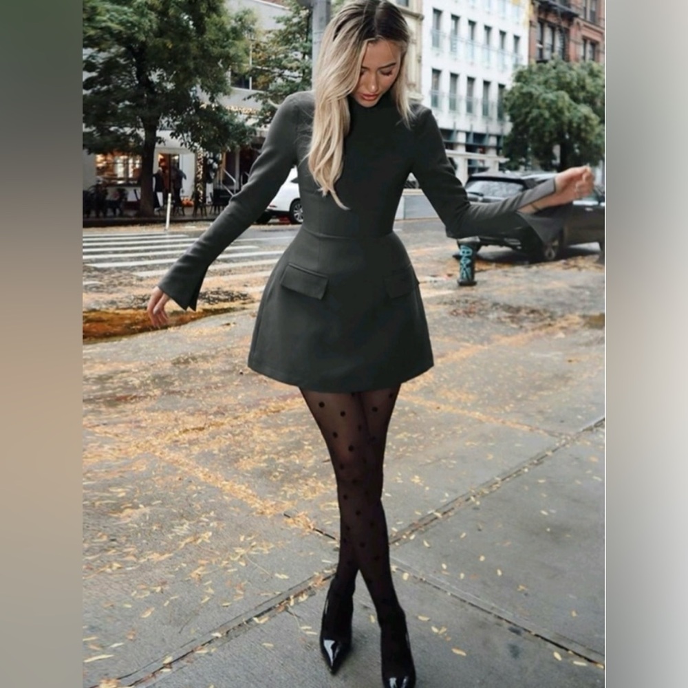 Elegant Gray Long Sleeve Dress
